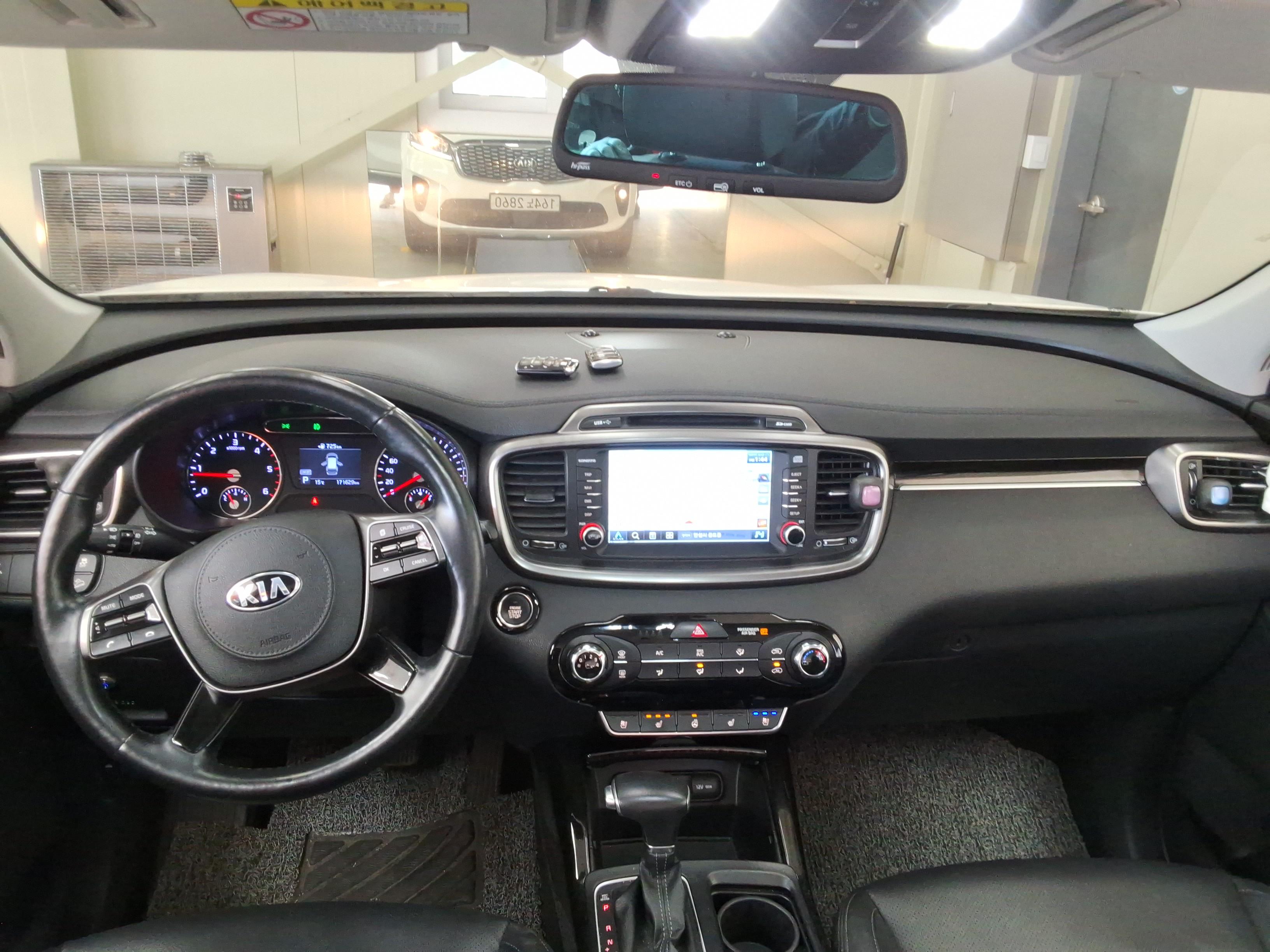 كيا سورينتو 2019 - صورة 10