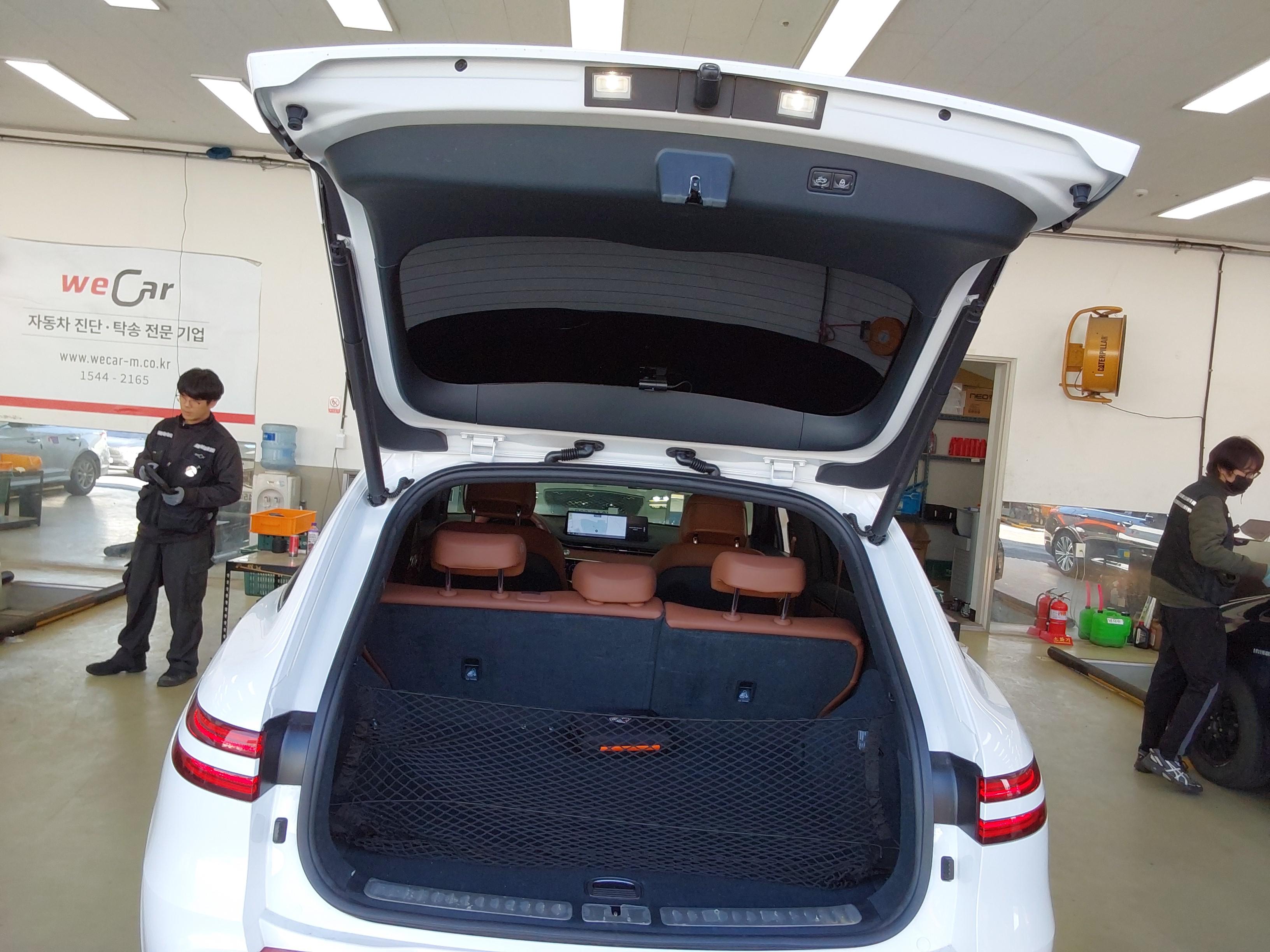 Genesis GV70 2021 - Image 12