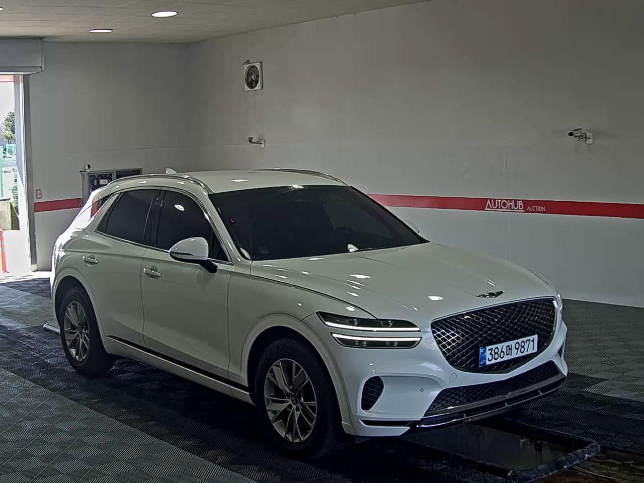 Genesis GV70 2021 - Image 2