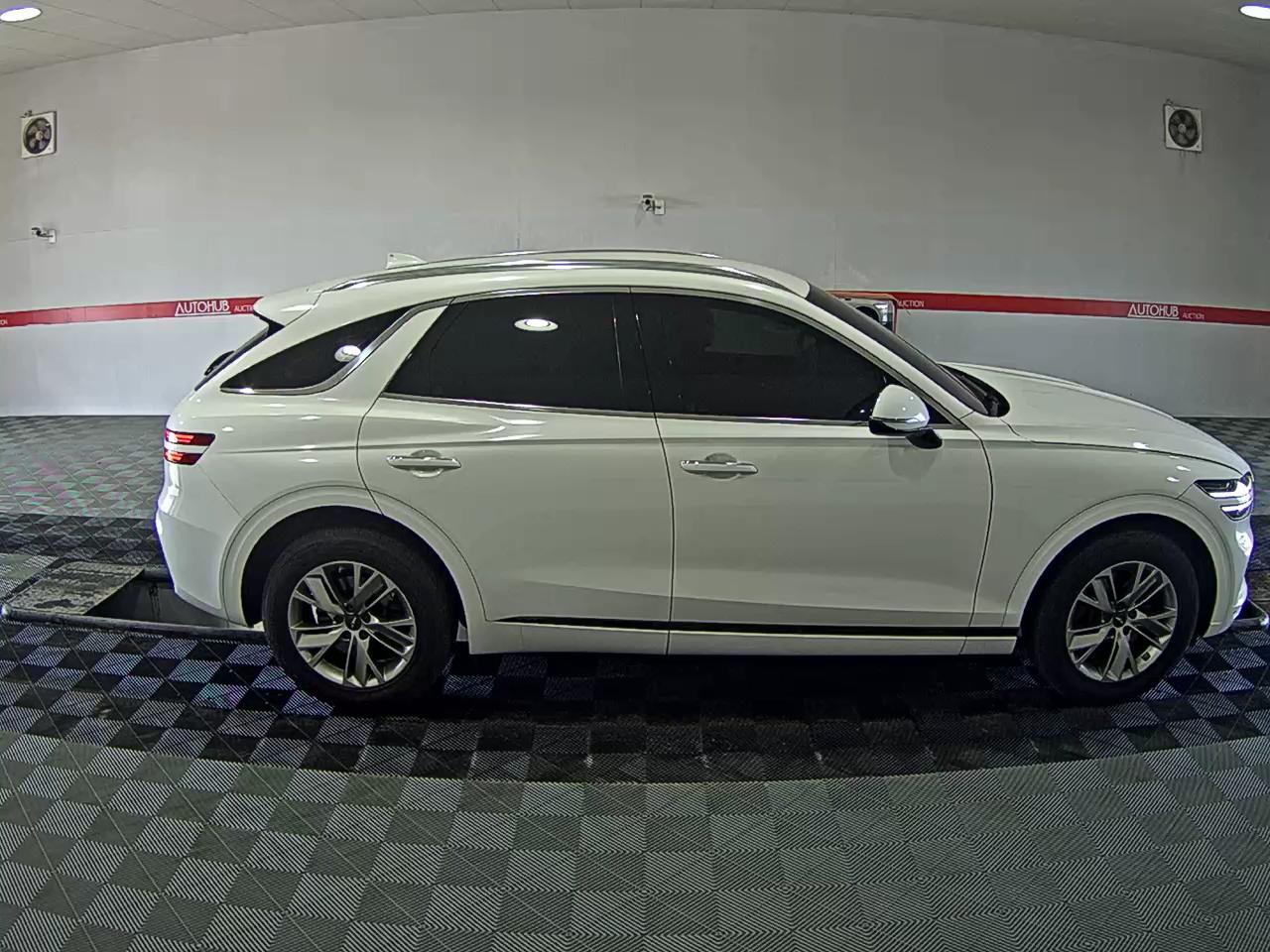 Genesis GV70 2021 - Image 3