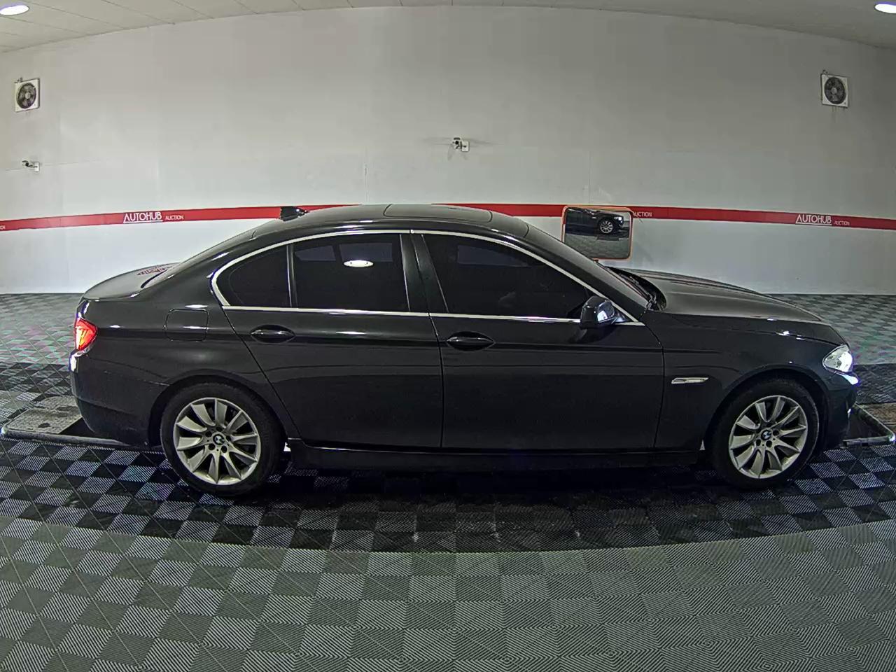 BMW 5 Series 2012 - Image 3