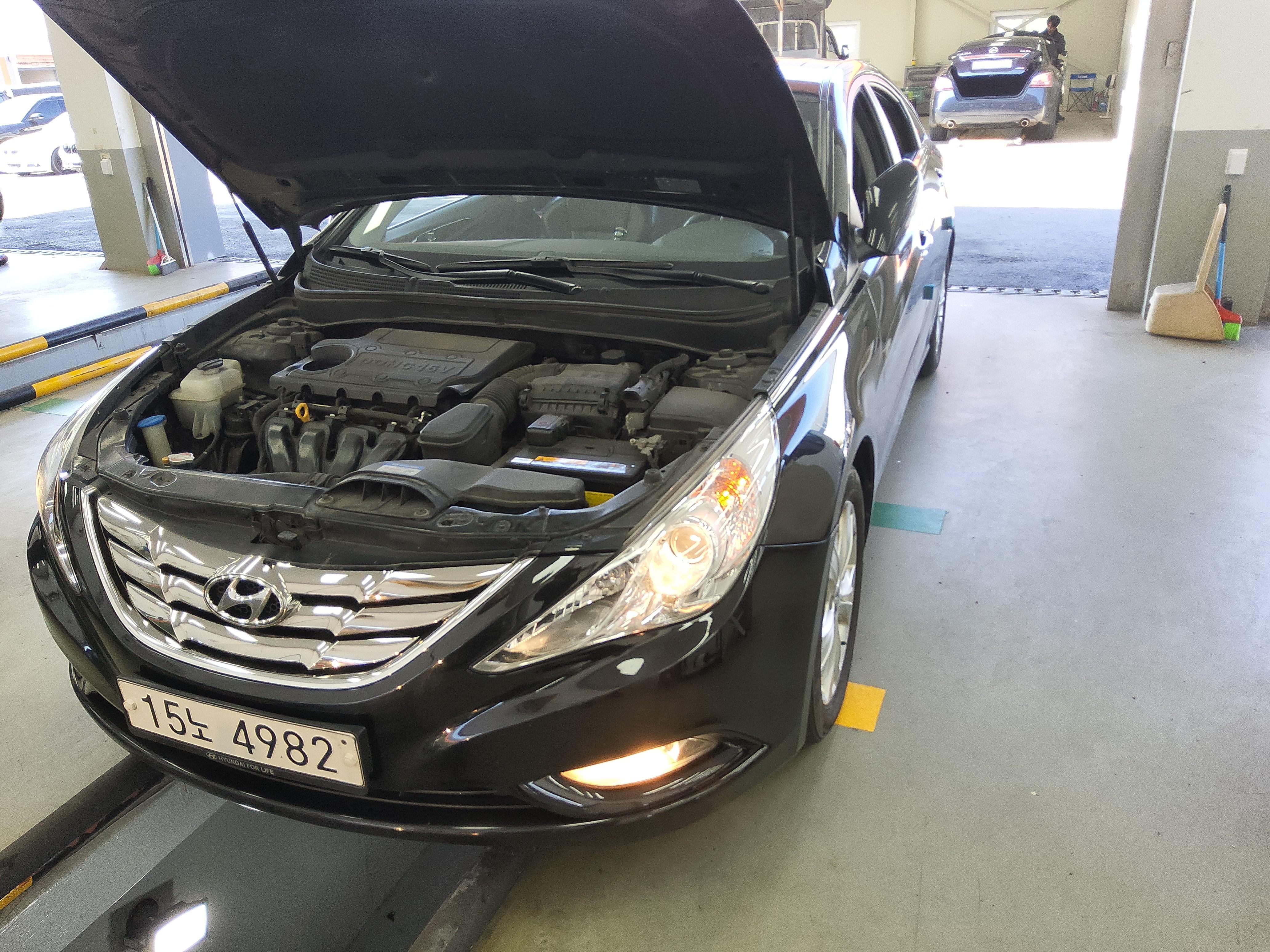 هيونداي سوناتا 2011 - صورة 18