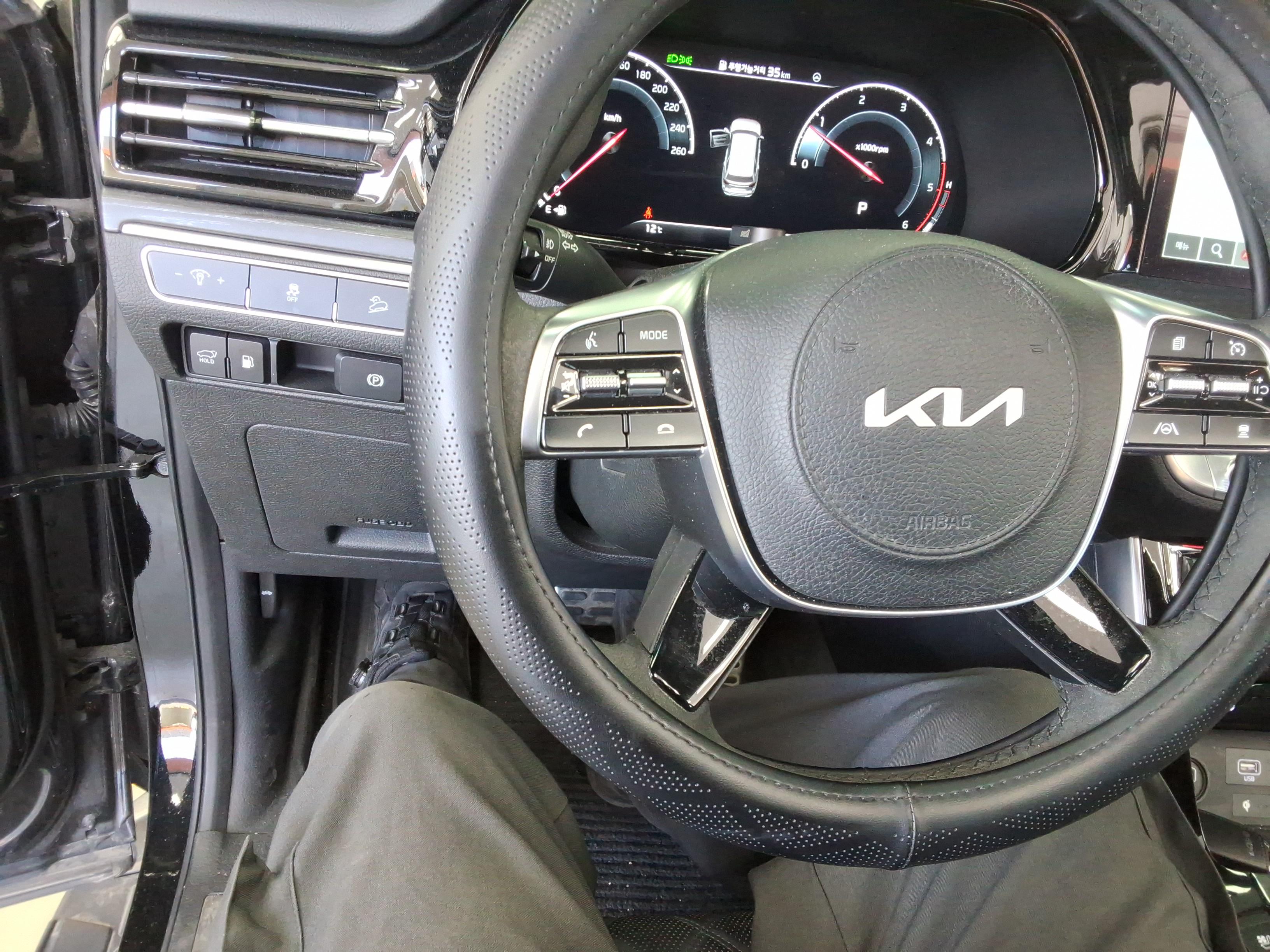 كيا موهافي 2022 - صورة 17