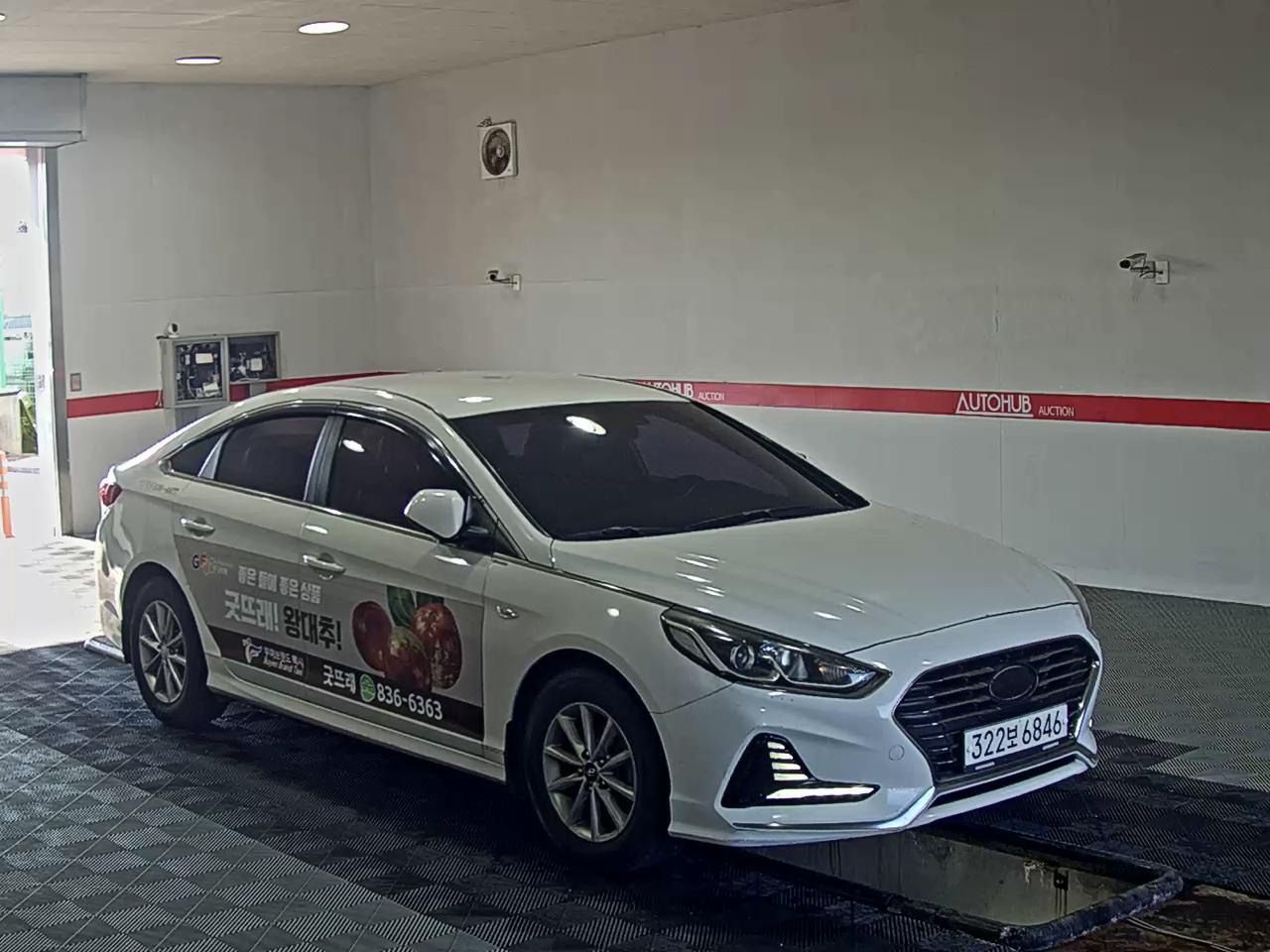 Hyundai Sonata 2018 - Image 2