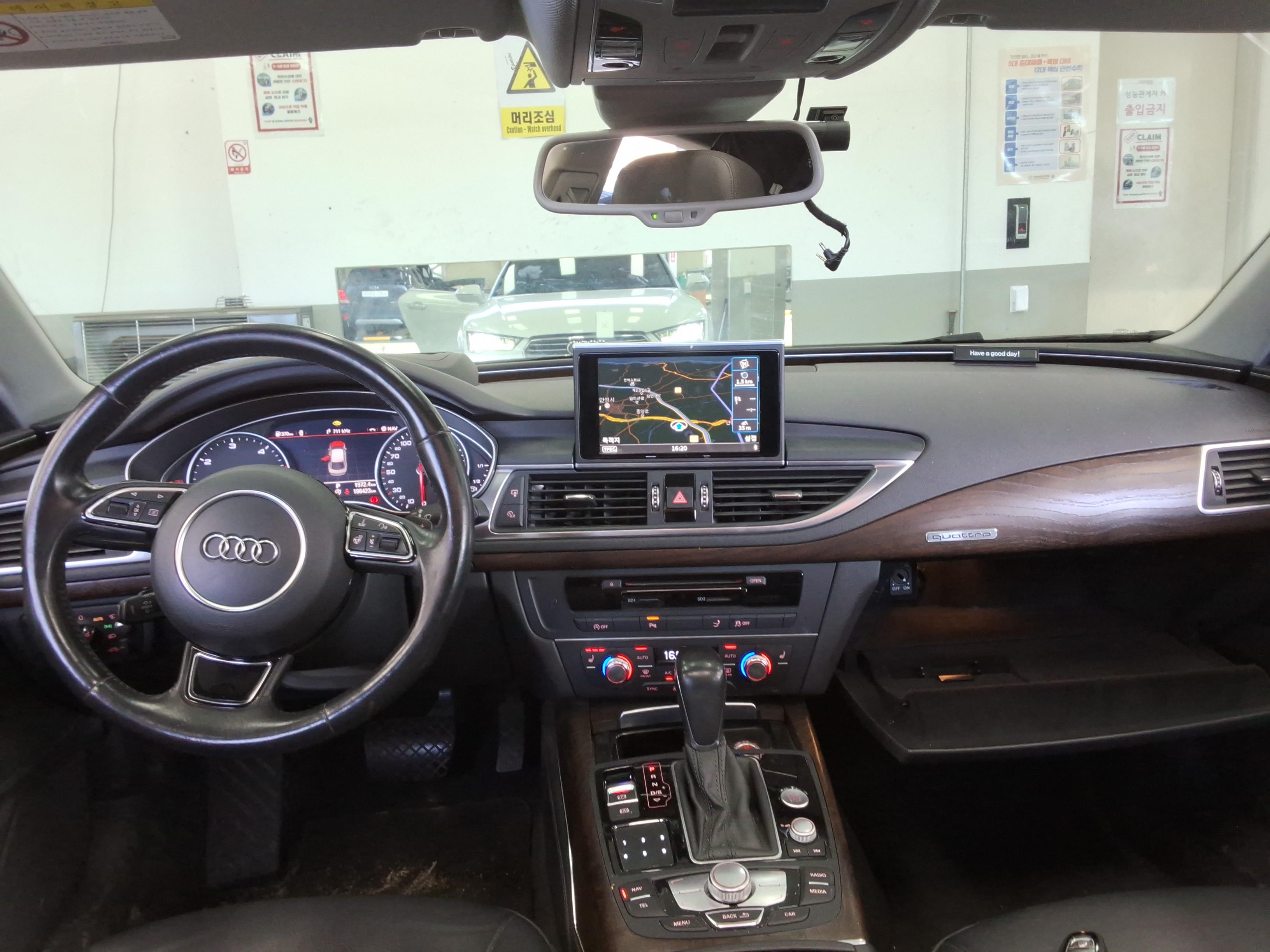 أودي A7 2016 - صورة 10