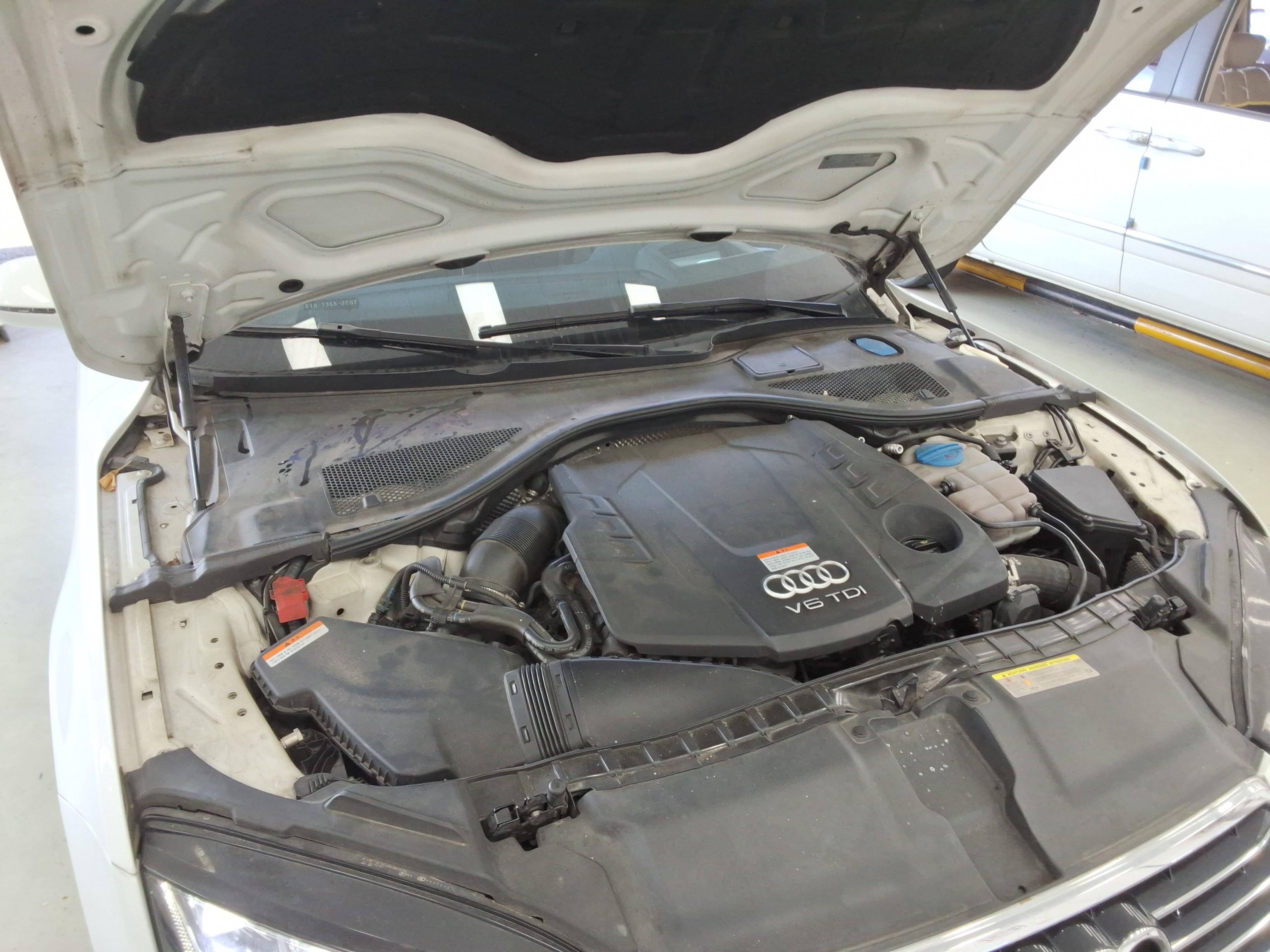 أودي A7 2016 - صورة 15