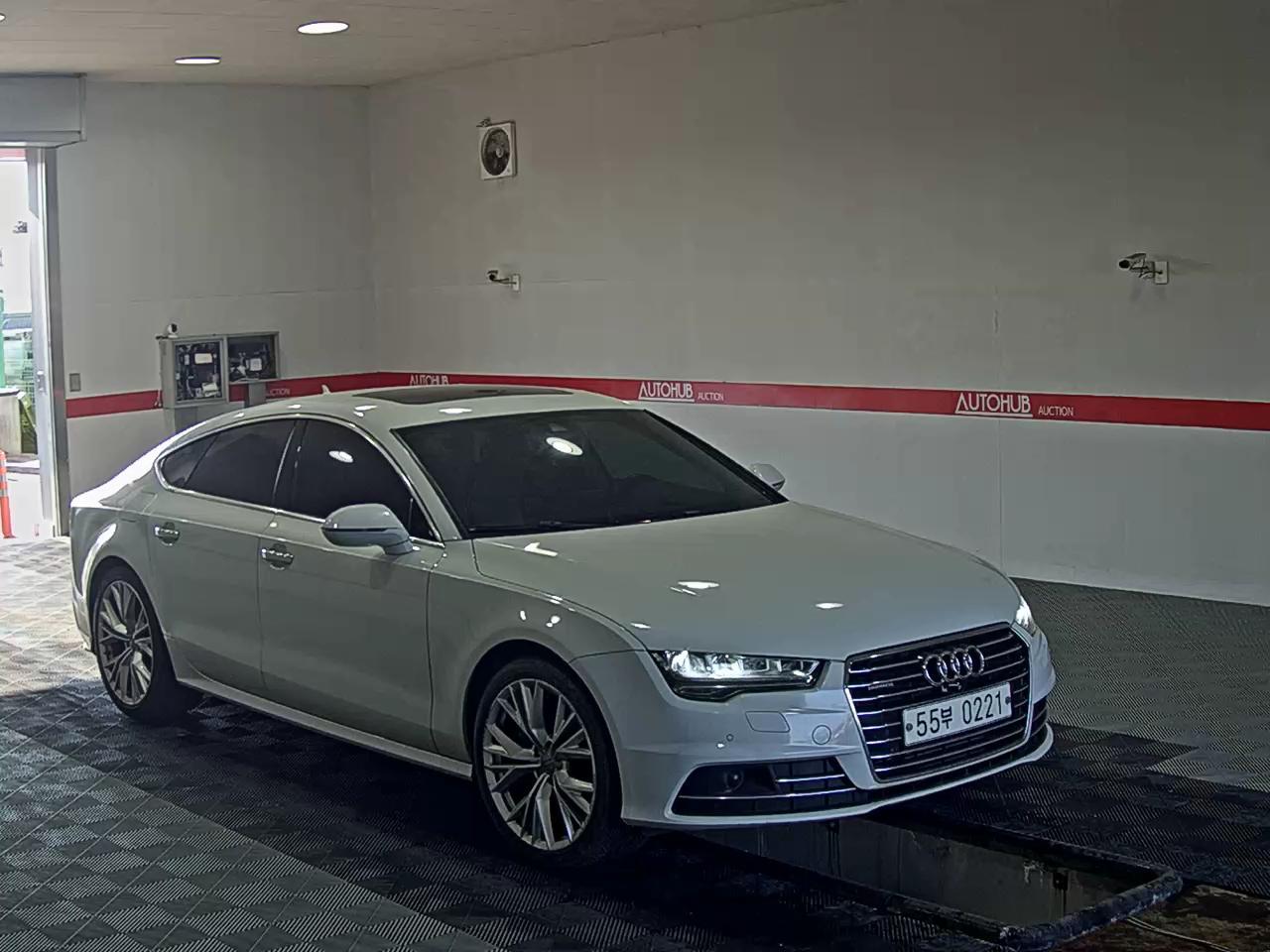 أودي A7 2016 - صورة 2