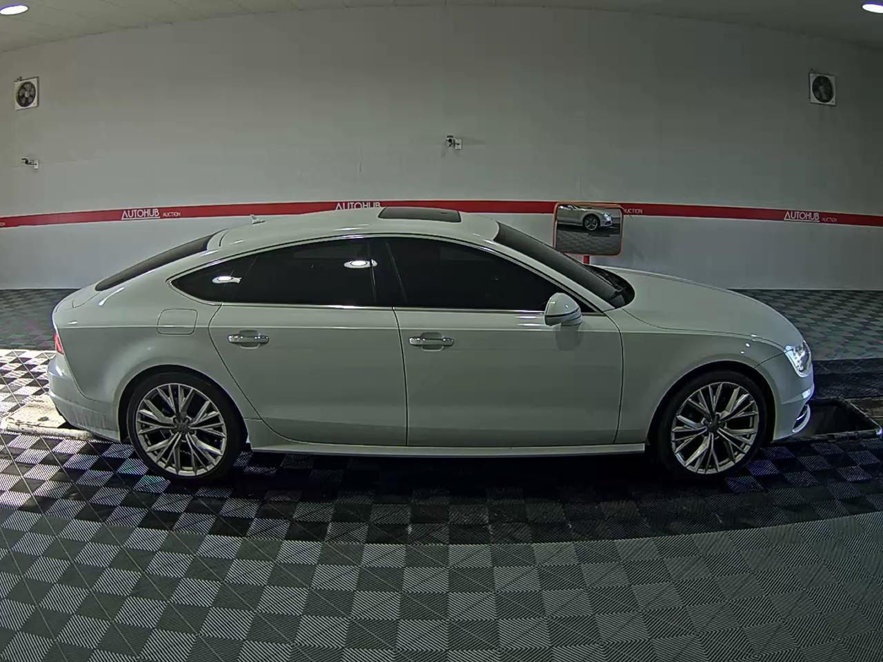 أودي A7 2016 - صورة 3