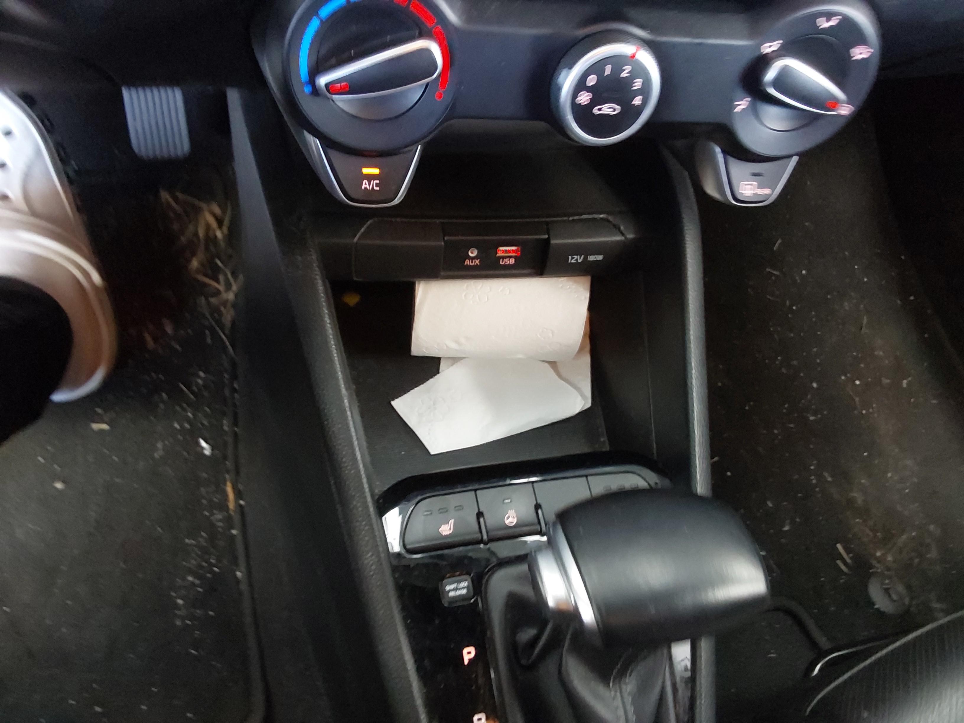 Kia Stonic 2018 - Image 16