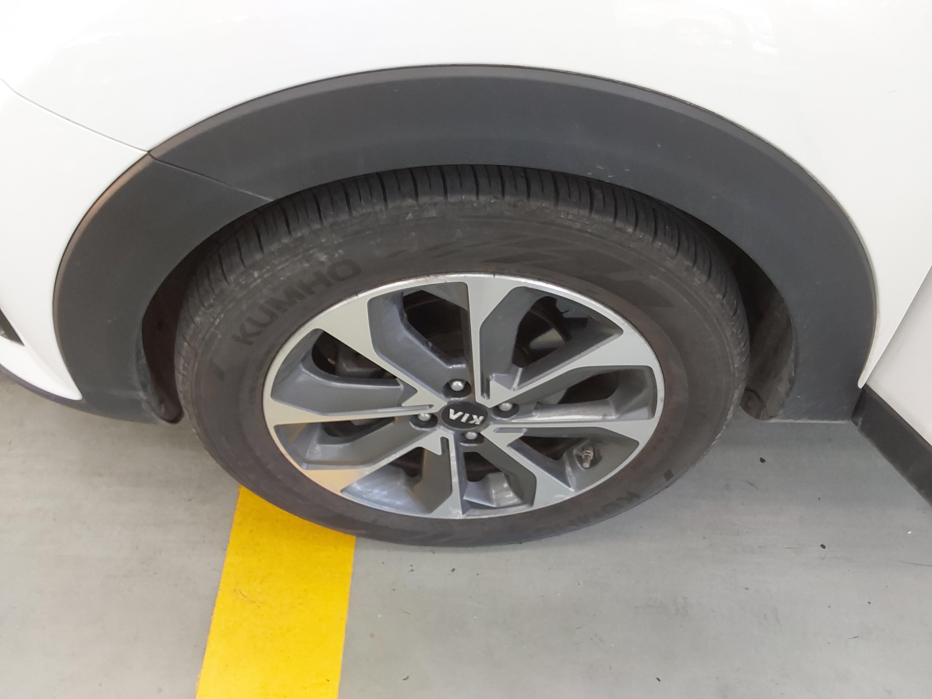 Kia Stonic 2018 - Image 18