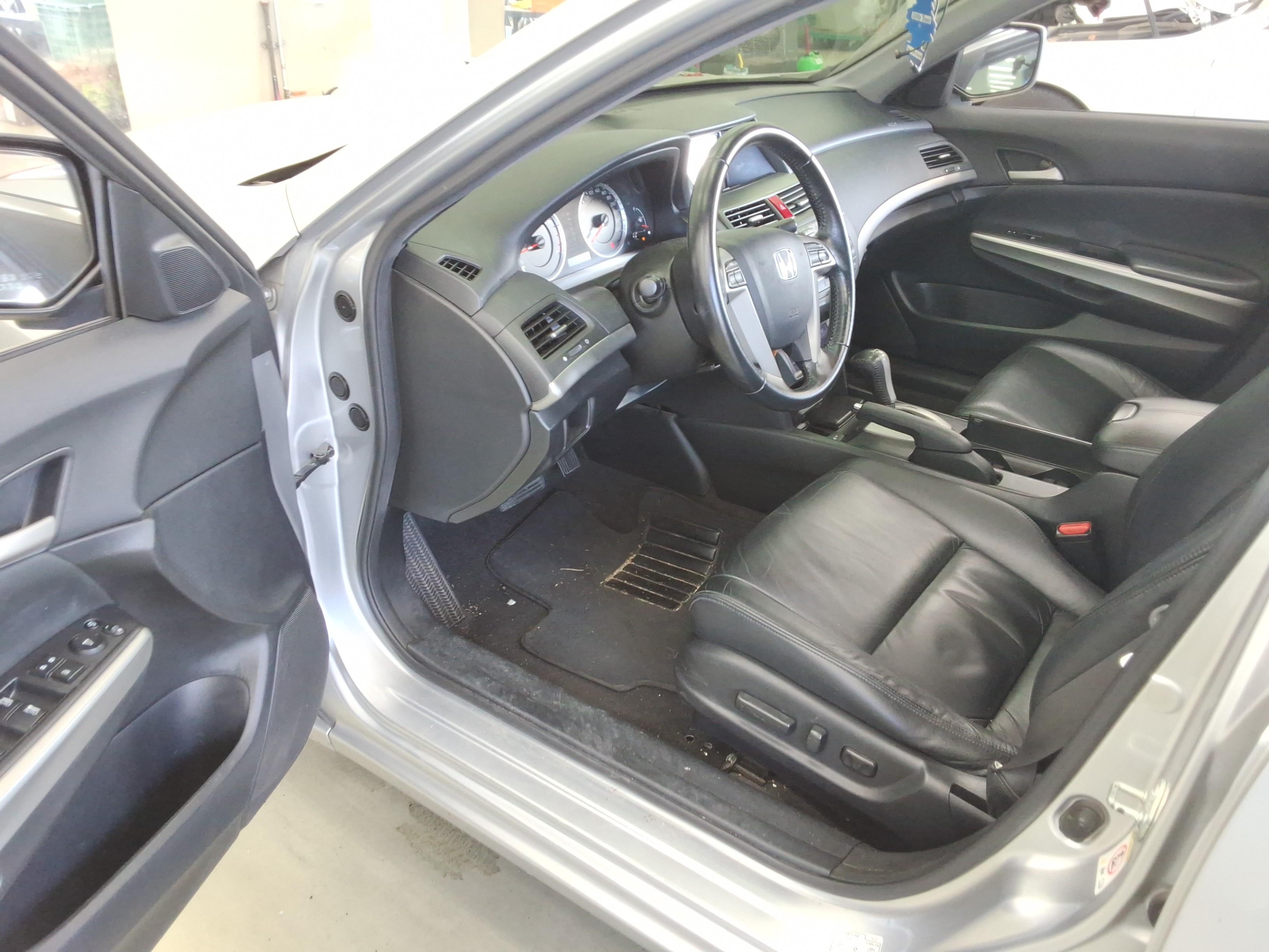 Honda All New Accord 2010 - Image 10