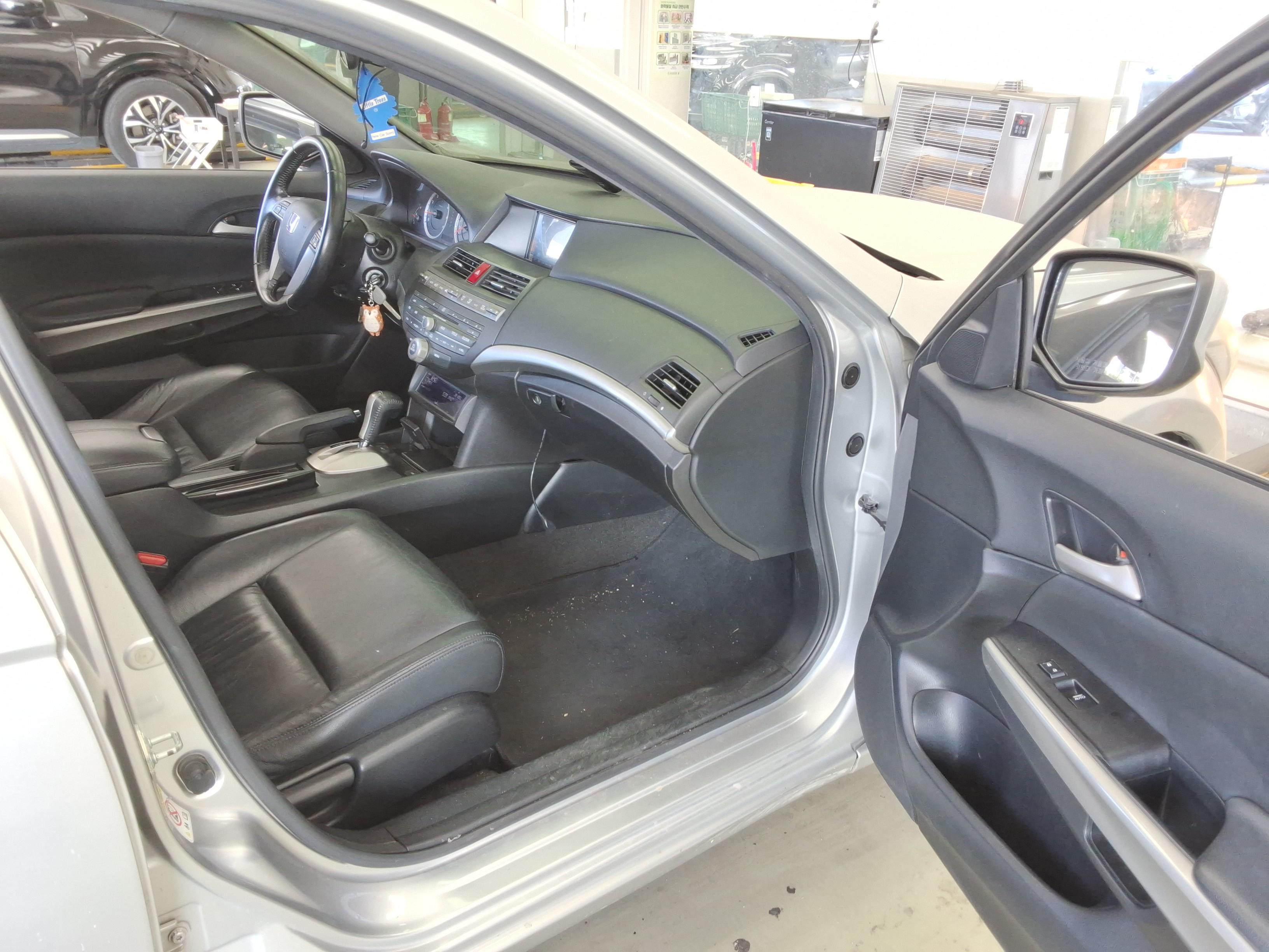 Honda All New Accord 2010 - Image 14